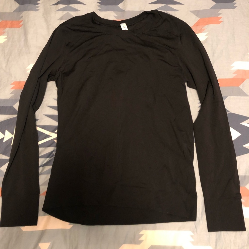 Lululemon swiftly tech long sleeve